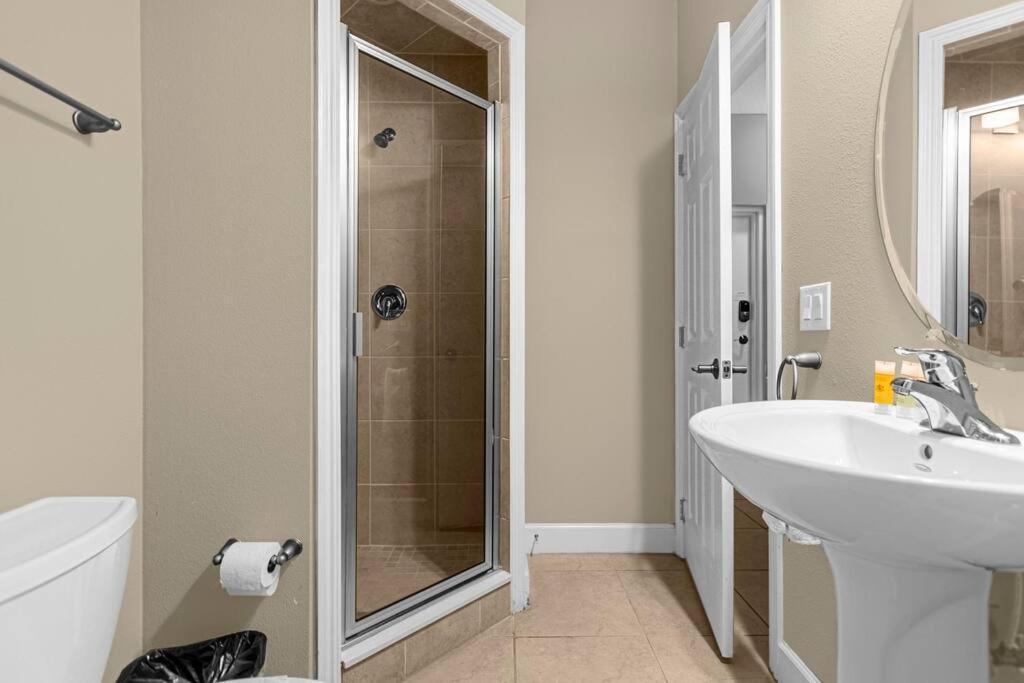 Vibrant 4Br Family Townhome 1 Mile From Disney World And Disney Springs Орландо Екстер'єр фото
