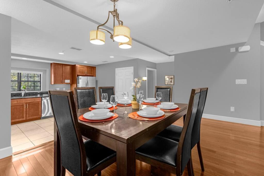 Vibrant 4Br Family Townhome 1 Mile From Disney World And Disney Springs Орландо Екстер'єр фото